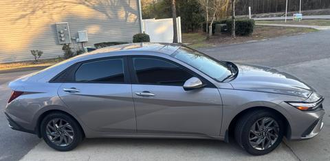 Hyundai Elantra 2024