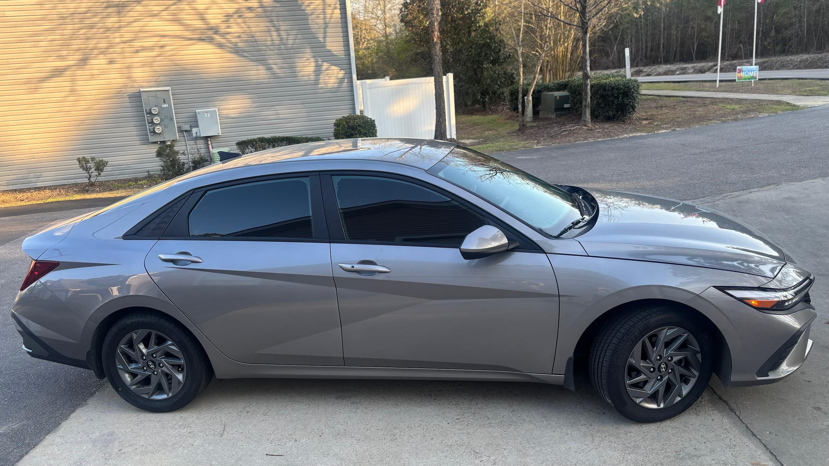 Hyundai Elantra 2024 in Fayetteville, NC