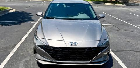 Hyundai Elantra 2023