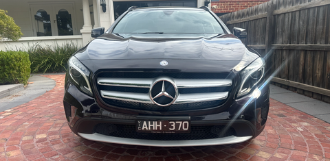 Mercedes-Benz GLA-CLASS 2015