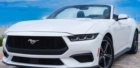 Ford Mustang 2024