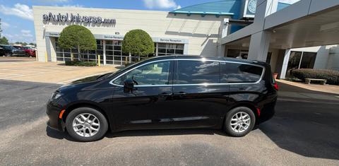 Chrysler Voyager 2024