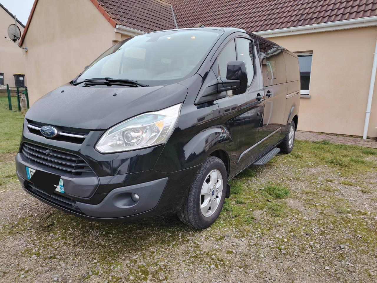 Ford TRANSIT KOMBI 2016 à Rodelinghem