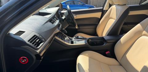 Lexus CT 200h. HYBRID 2015