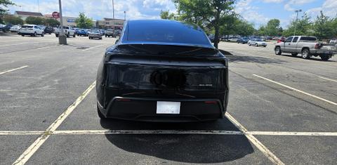 Tesla Model Y 2026