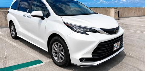 Toyota Sienna 2026