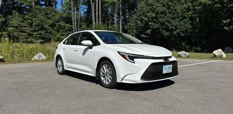 Toyota Corolla Hybrid 2026