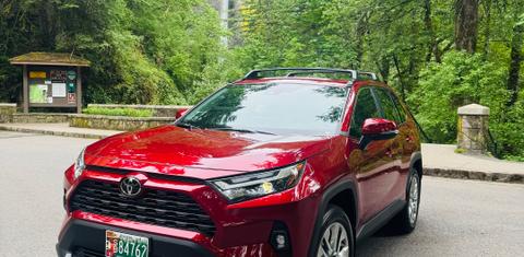Toyota RAV4 2025