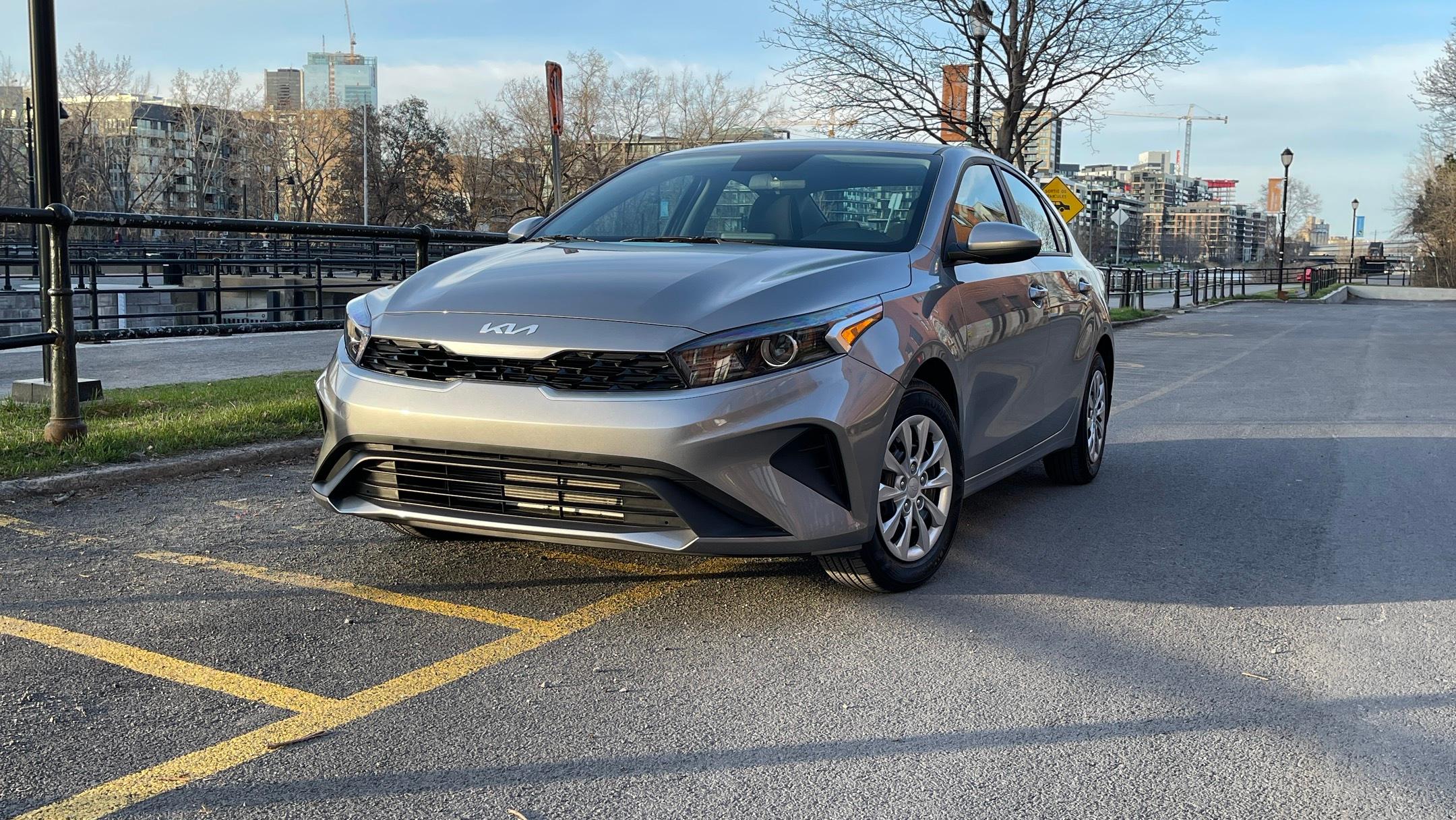 Kia Forte 2023 in Montréal, QC