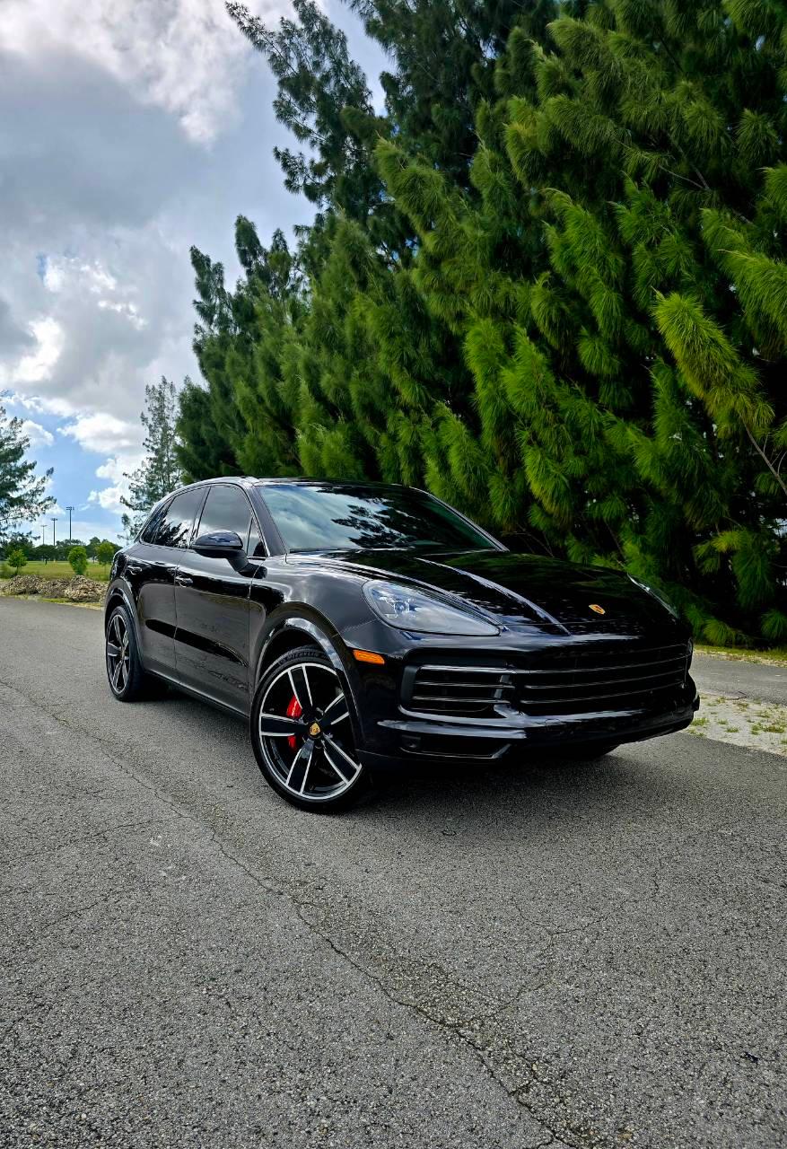 Porsche Cayenne 2022 in 