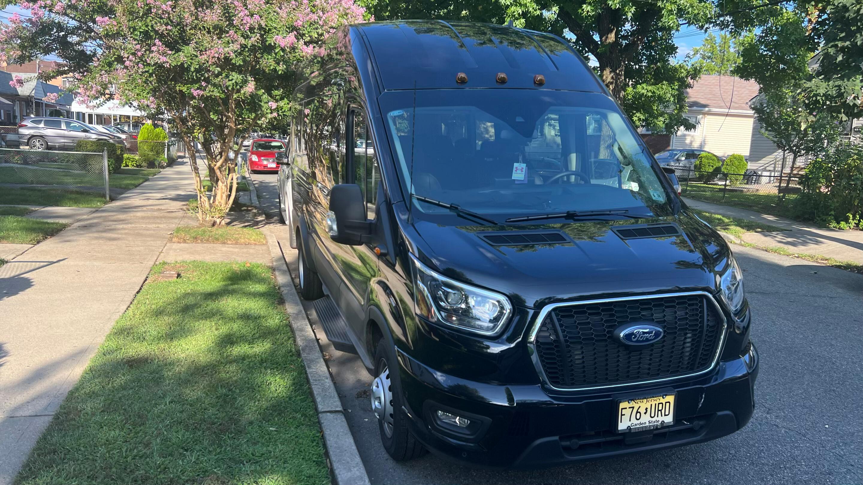 Ford Transit 2023 in Bradenton, FL