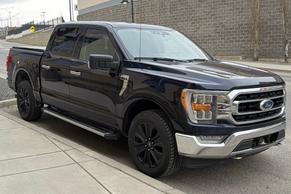 Ford F-150 2021 in Calgary