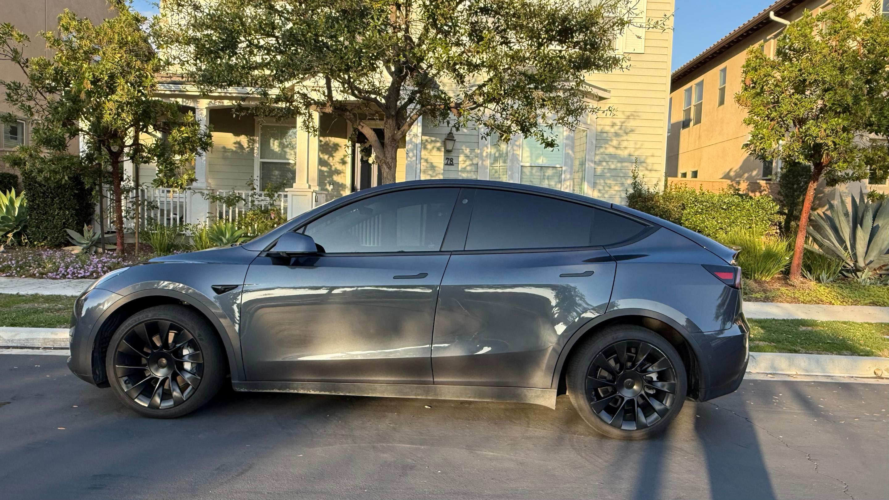 Tesla Model Y 2021 in Tustin, CA