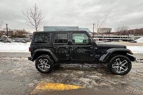 Jeep Wrangler 4xe 2024 in Westmount