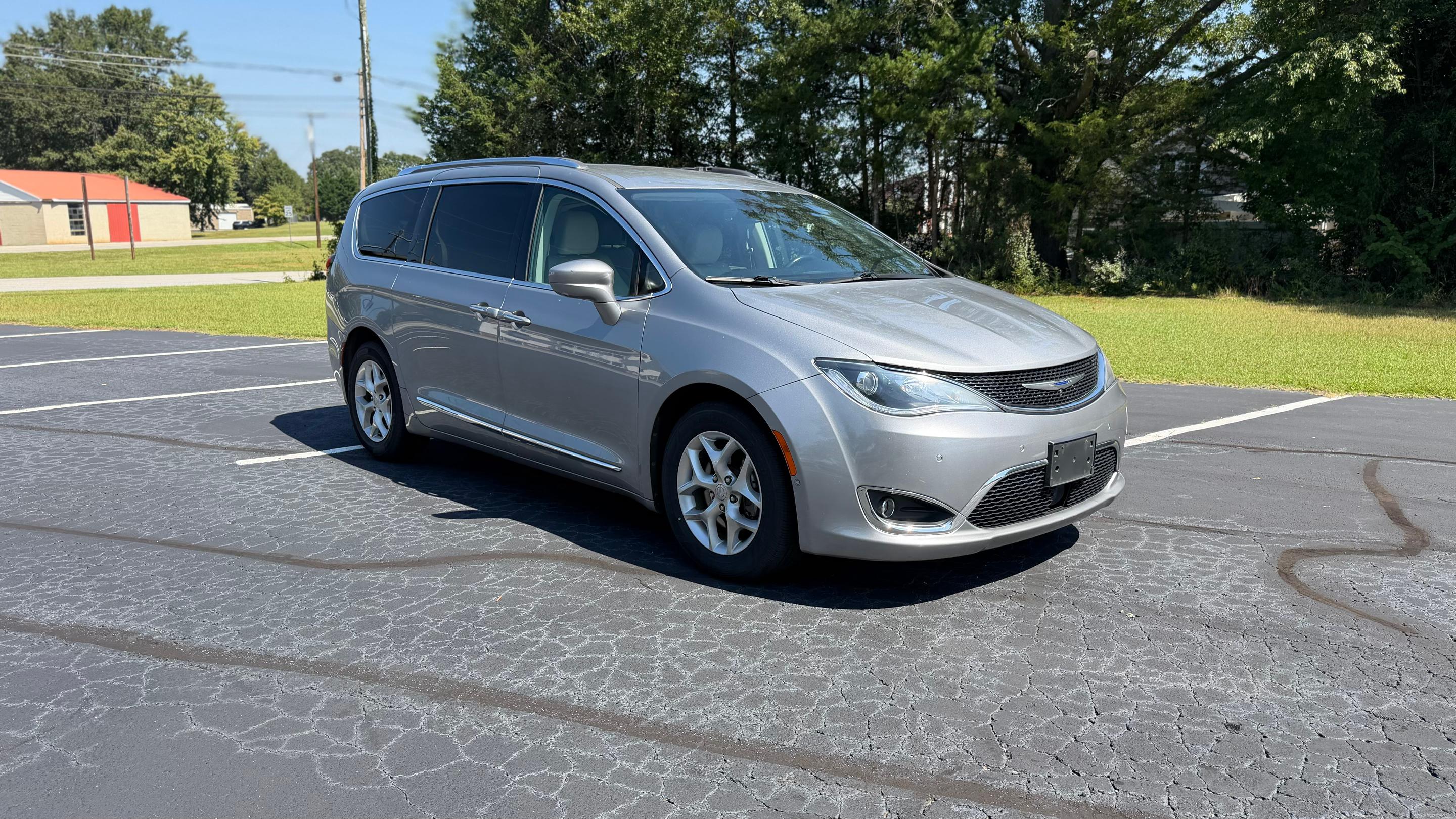 Chrysler Pacifica 2019 in Wellford, SC