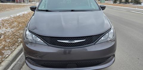 Chrysler Grand Caravan 2022
