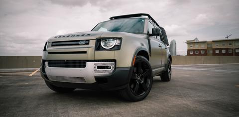Land Rover Defender 2023