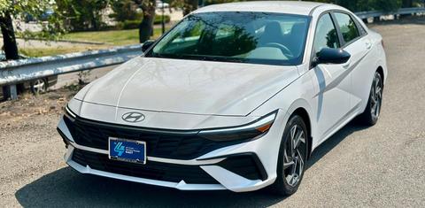 Hyundai Elantra 2025