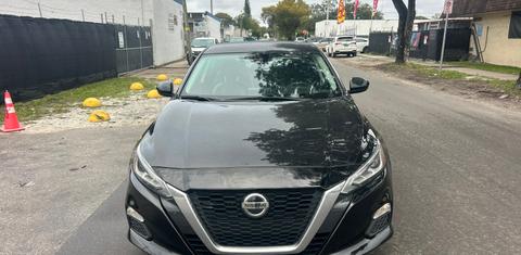 Nissan Altima 2021