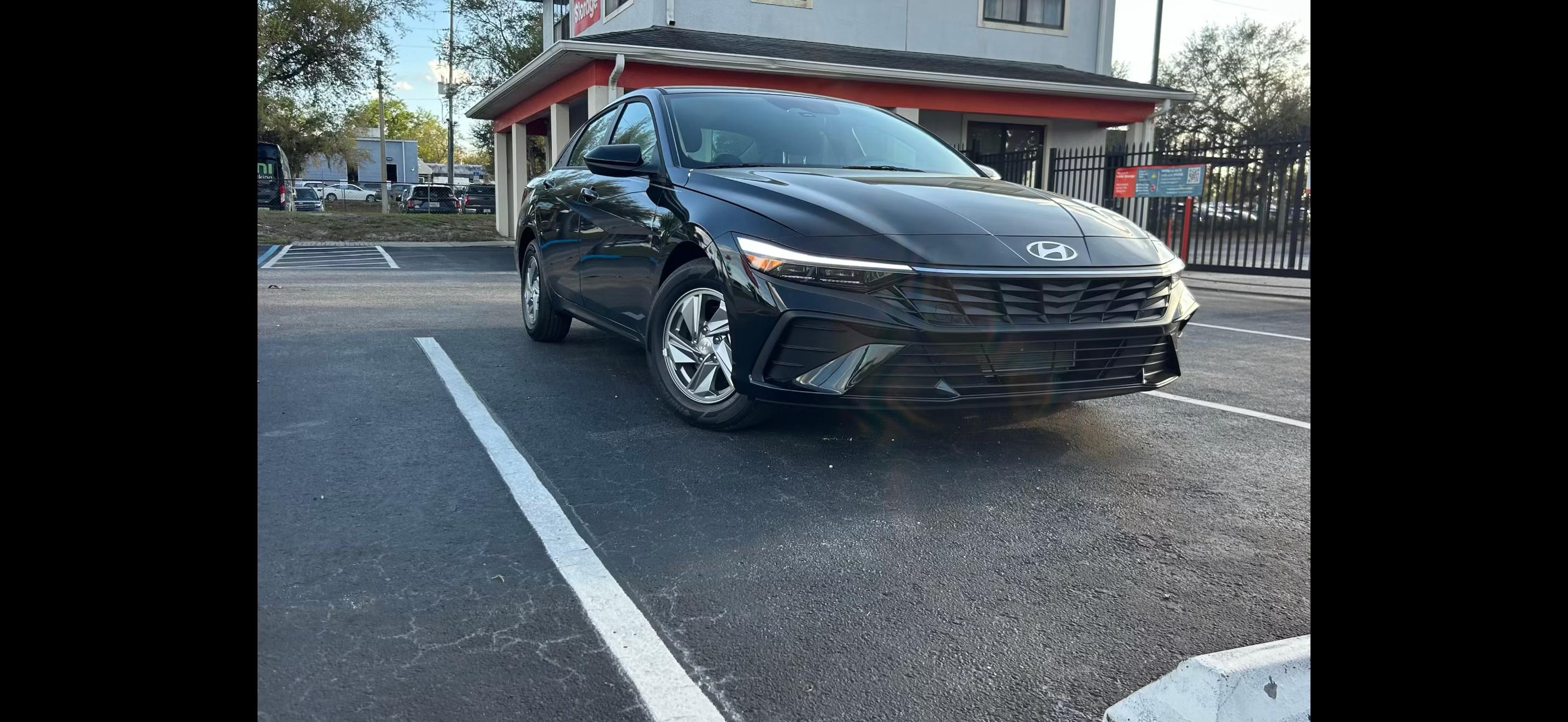 Hyundai Elantra 2026 in 
