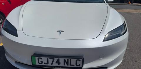 Tesla Model 3 2024