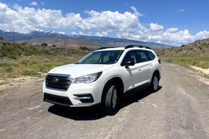 Subaru Ascent car