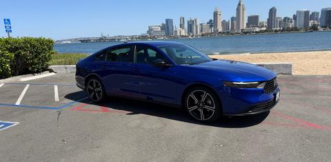 Honda Accord Hybrid 2026
