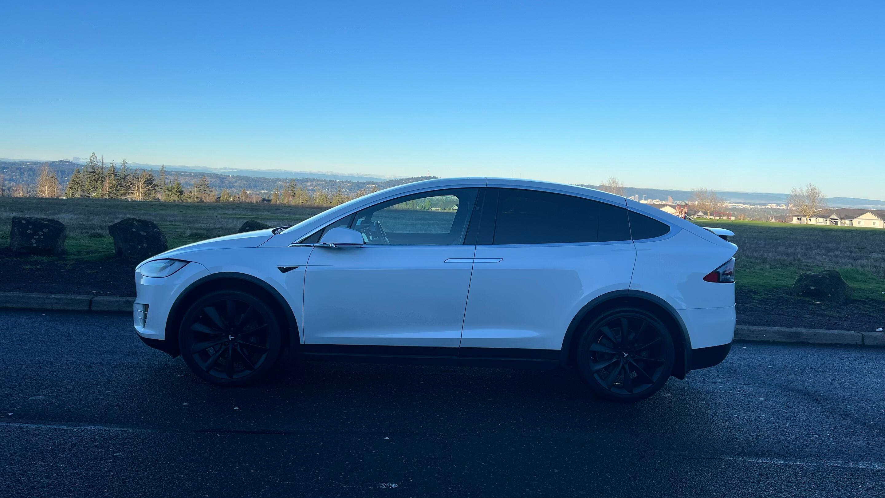 Tesla Model X 2020 in 