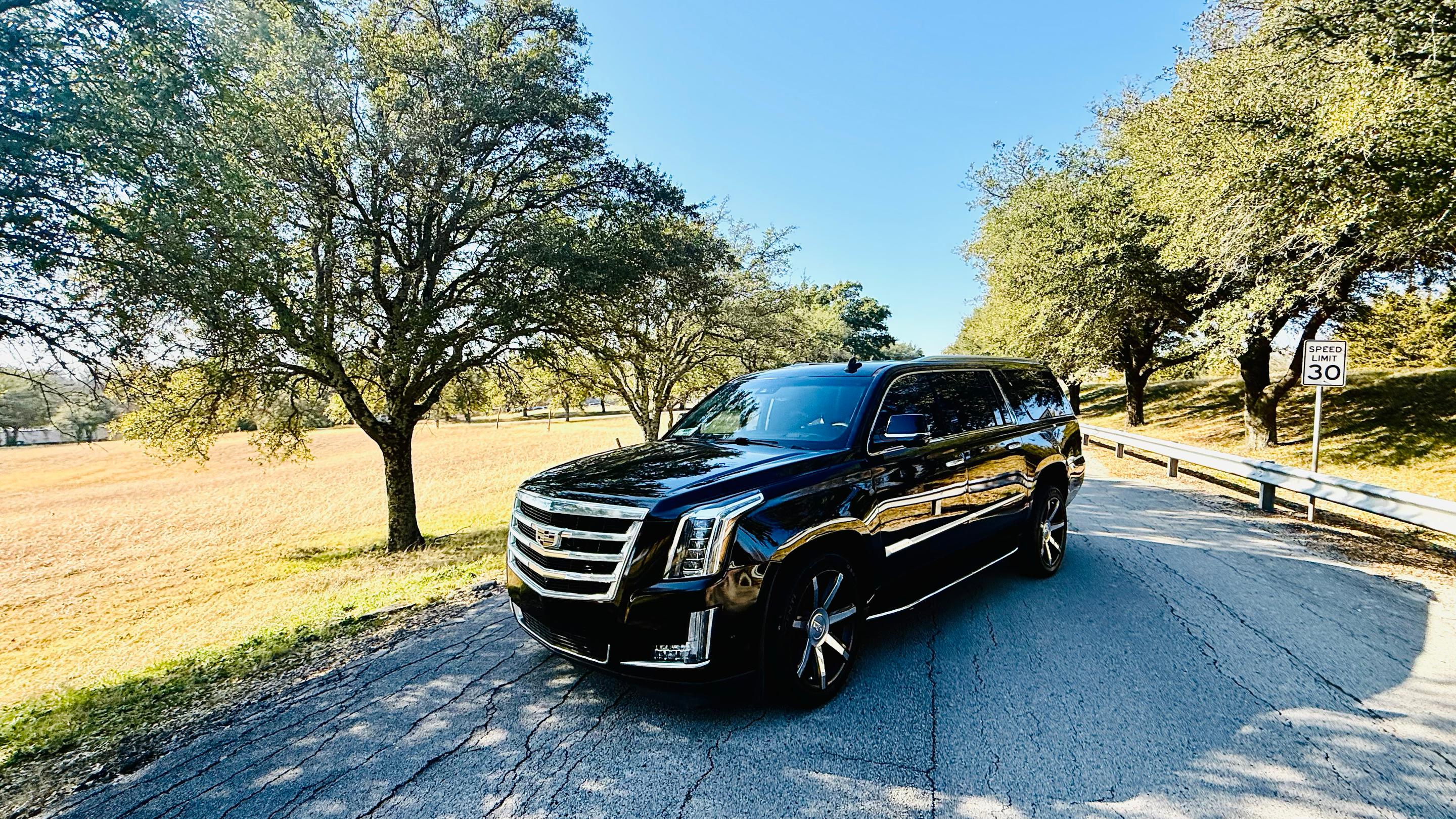 Cadillac Escalade ESV 2020 in Irving, TX