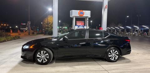 Nissan Altima 2023