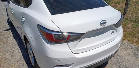 Scion iA 2016