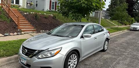 Nissan Altima 2017