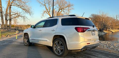 GMC Acadia 2017