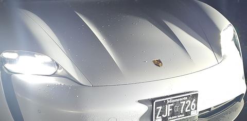 Porsche Taycan 2021