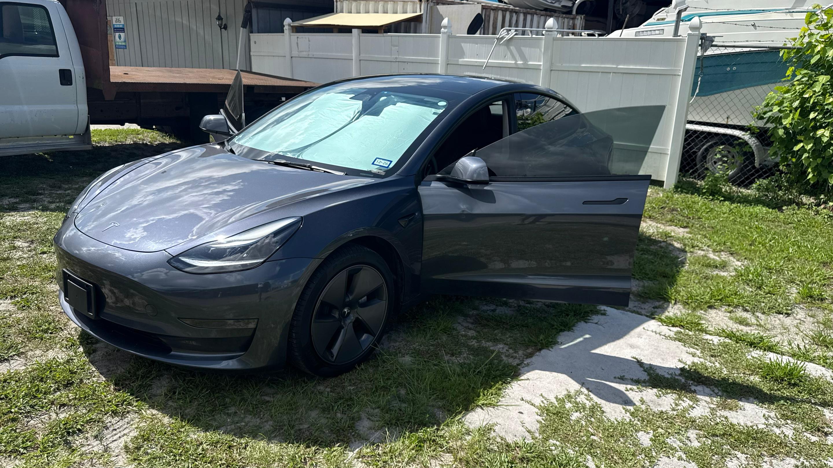 Tesla Model 3 2023 in Tampa, FL