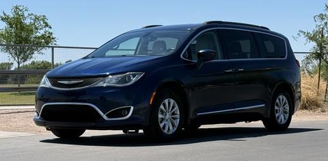 Chrysler Pacifica 2017