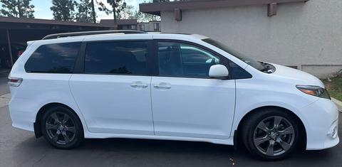 Toyota Sienna 2017