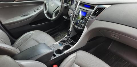Hyundai Sonata 2012