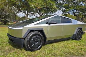 Tesla Cybertruck 2024 em Miami
