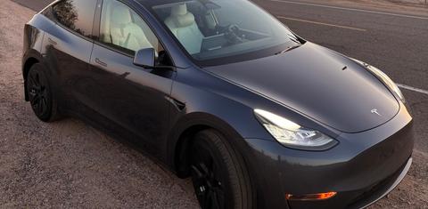 Tesla Model Y 2022