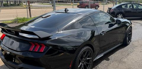 Ford Mustang 2024