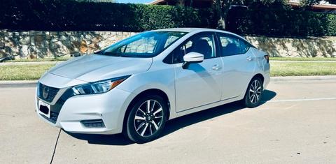 Nissan Versa 2021