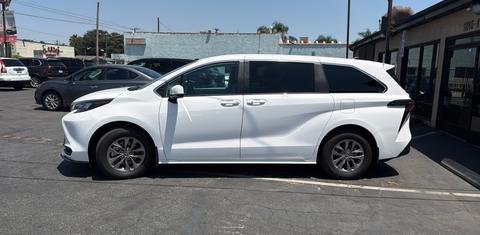 Toyota Sienna 2026