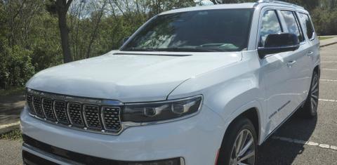 Jeep Grand Wagoneer 2023