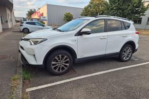 Toyota RAV 4 2017 à Villeurbanne