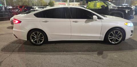 Ford Fusion Hybrid 2020