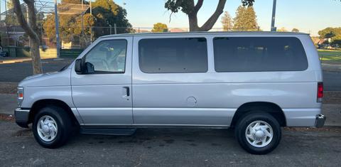 Ford Econoline 2013