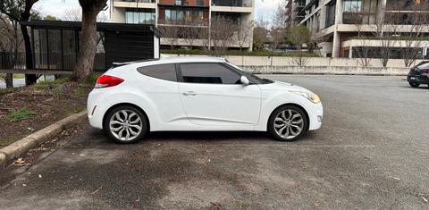 Hyundai VELOSTER 2014