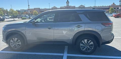 Nissan Pathfinder 2025