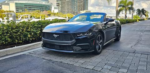 Ford Mustang 2024